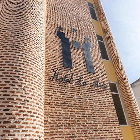 Hotel La Mota By Punta25 Hotels Group Medina del Campo Ngoại thất bức ảnh