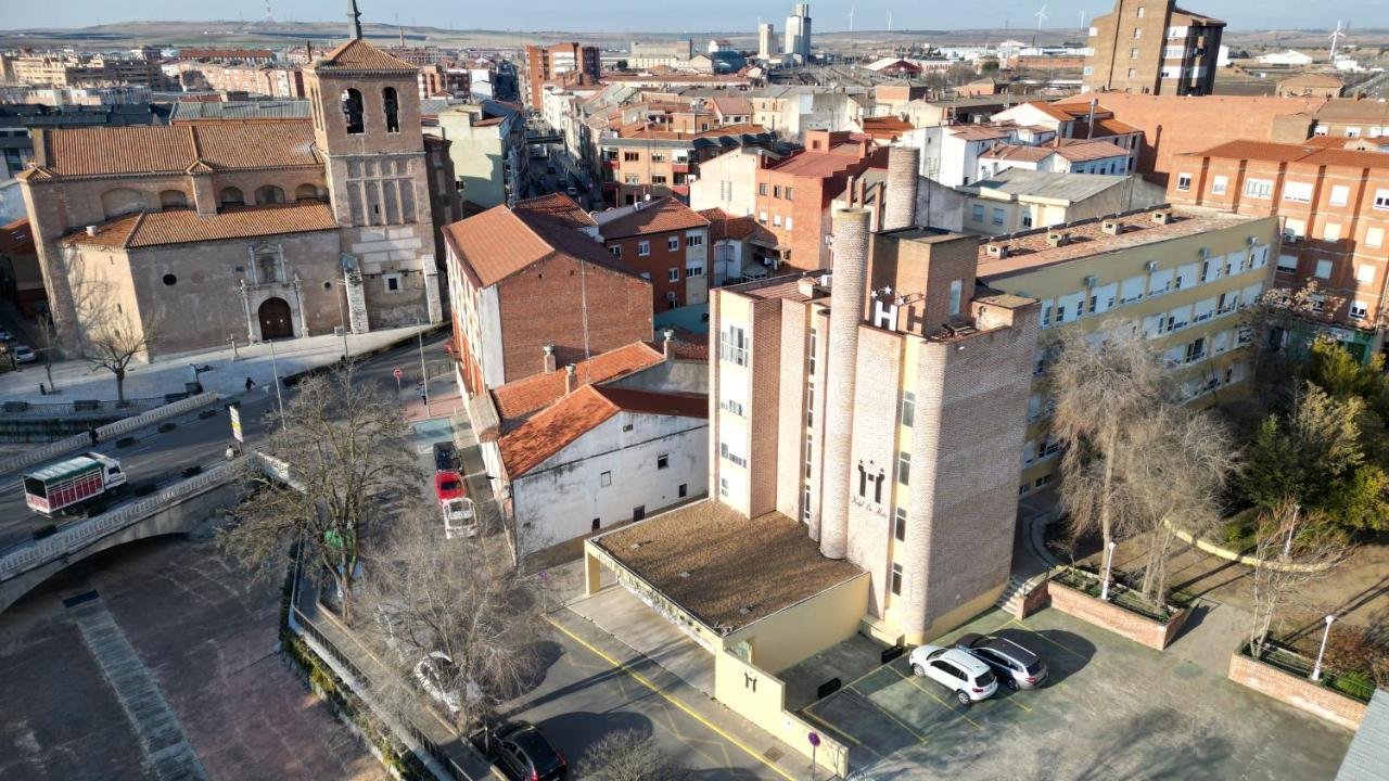 Hotel La Mota By Punta25 Hotels Group Medina del Campo Ngoại thất bức ảnh